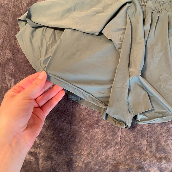 Tiktok Famous Flowy Athletic Shorts - Picture 4 of 5